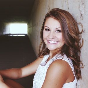 Meet your Posher, Isabella